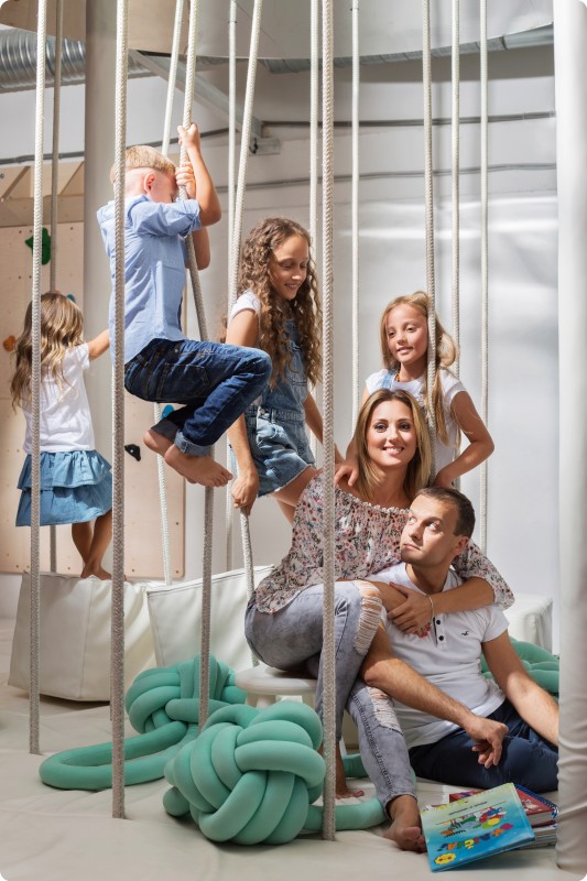 Repuojanti penkių vaikų mama Ieva Lipkevičienė: „Šeima kaip kiekviena, tik gausesnė“